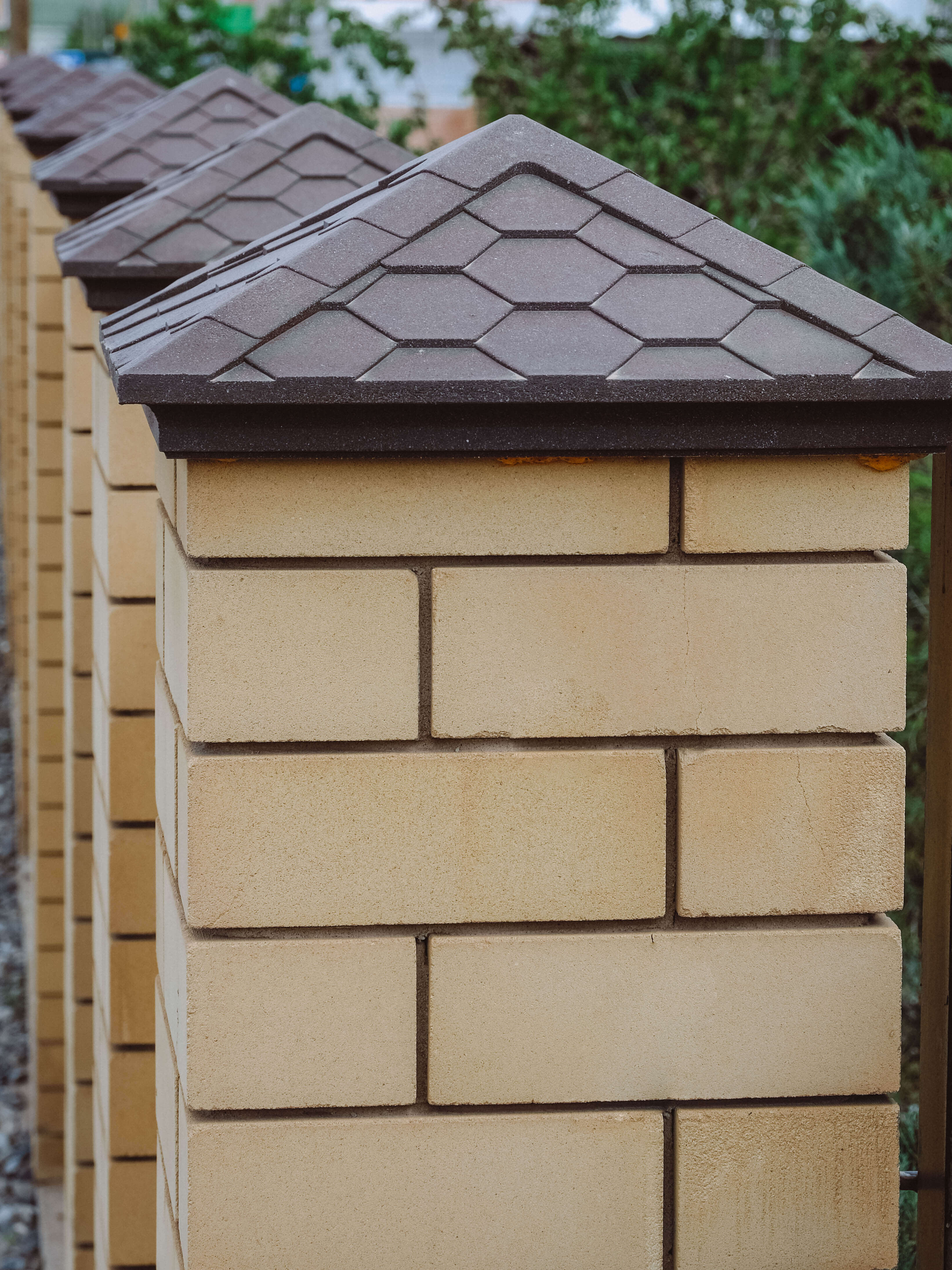 Колпак Zking Эверест Коричневый на столб 1.5х1.5 кирпича (390х390мм) в Оренбурге фото